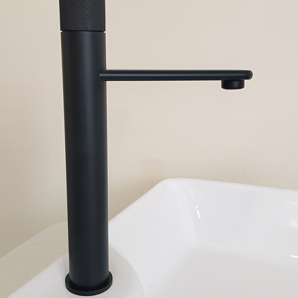 Modern Single Handle Basin Faucet – Sleek Design for Bathroom & Washroom